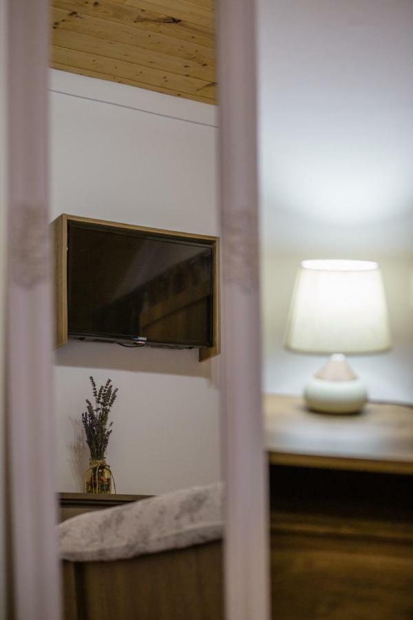 Studio Apartments Eagle ラコヴィツァ エクステリア 写真