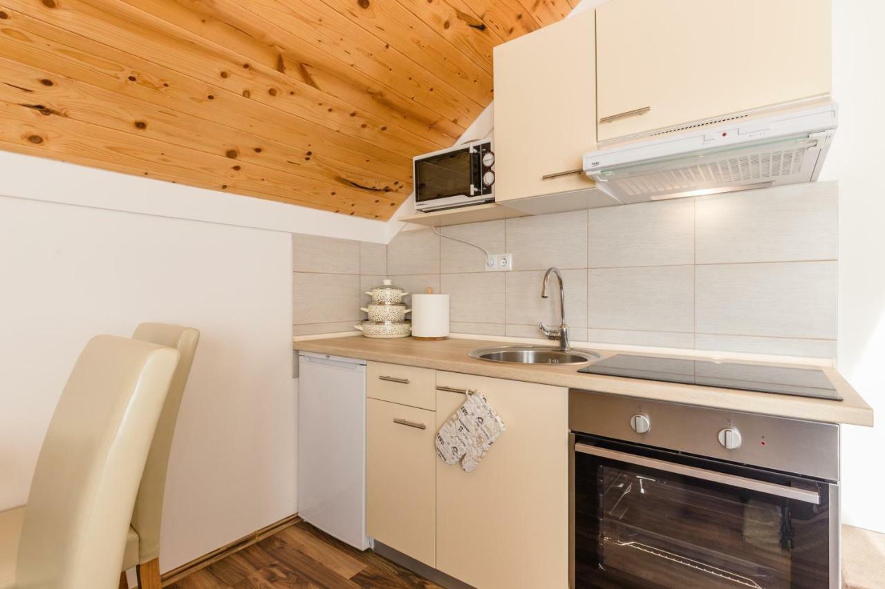 Studio Apartments Eagle ラコヴィツァ エクステリア 写真